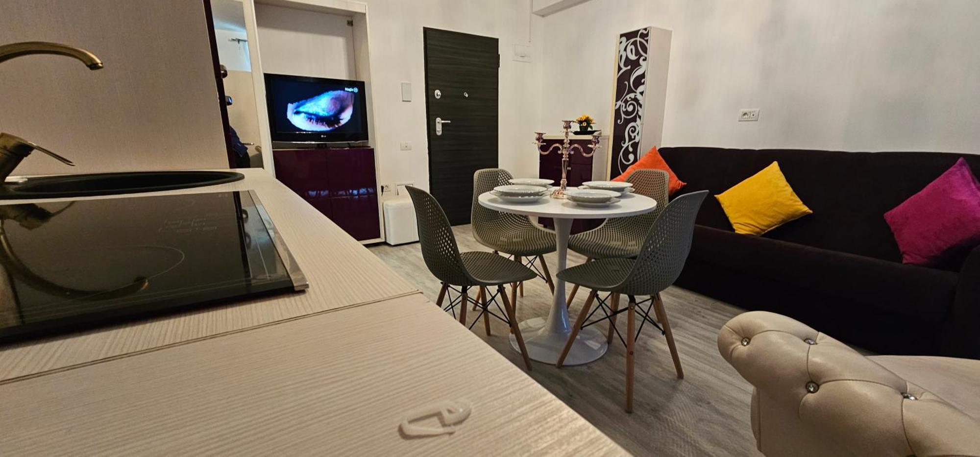 Luxury Aparthotel Promenada In Building Stefan Prima Linie La Mare ナボダリ エクステリア 写真