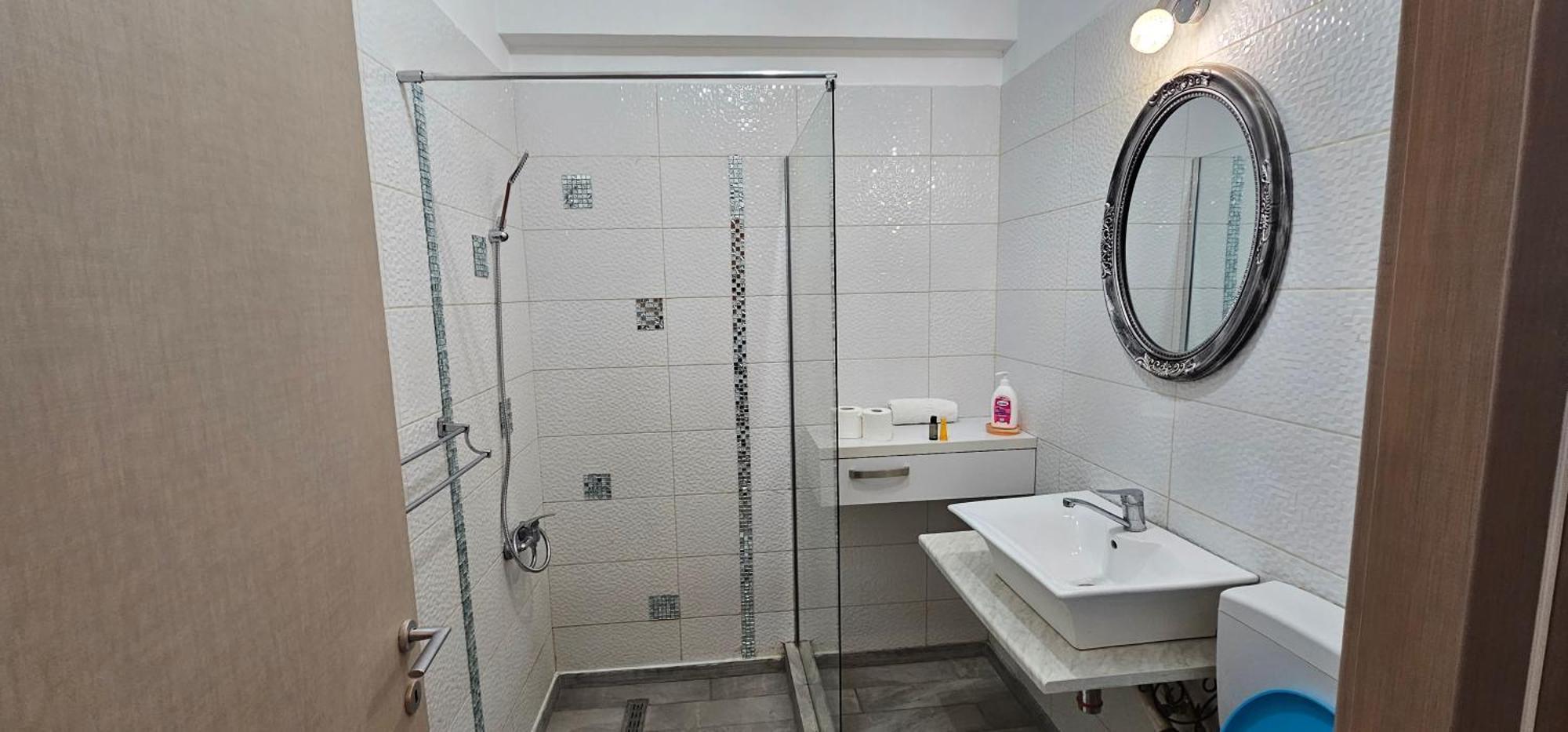 Luxury Aparthotel Promenada In Building Stefan Prima Linie La Mare ナボダリ エクステリア 写真